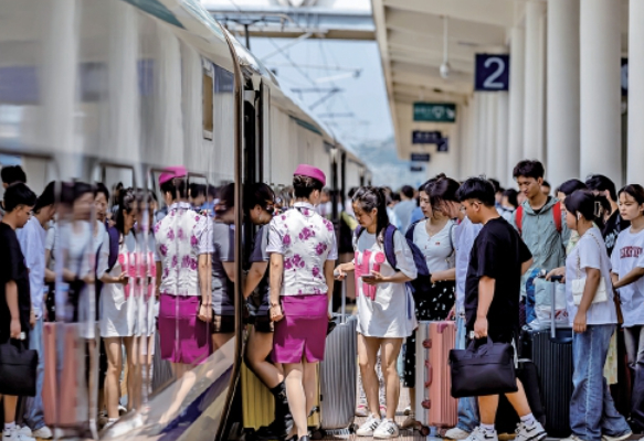 新版国铁集团客规有六点变化，涉车票改签、报销凭证等