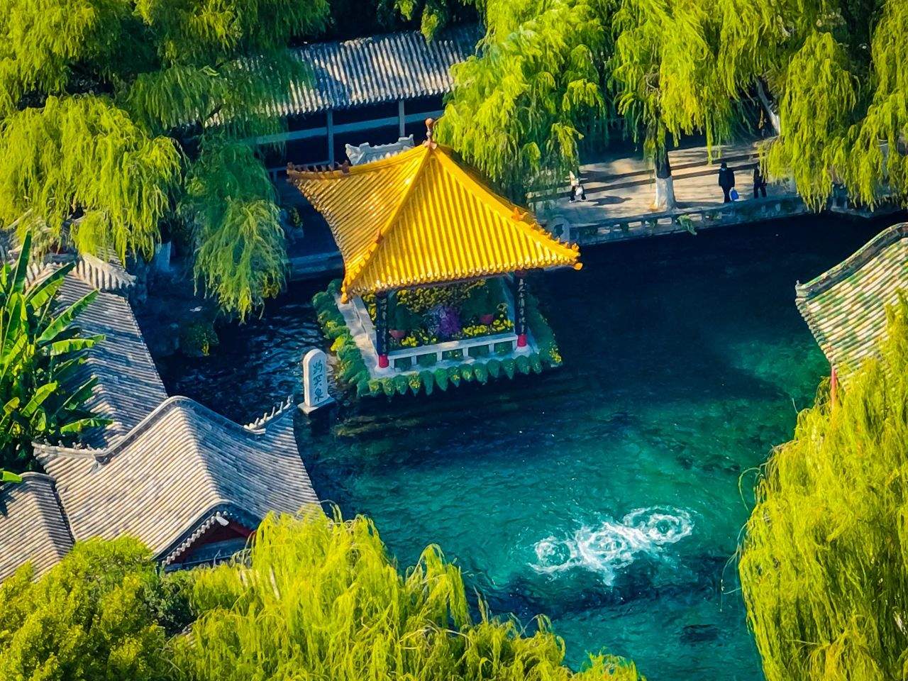 听，泉与城的“美妙共鸣”