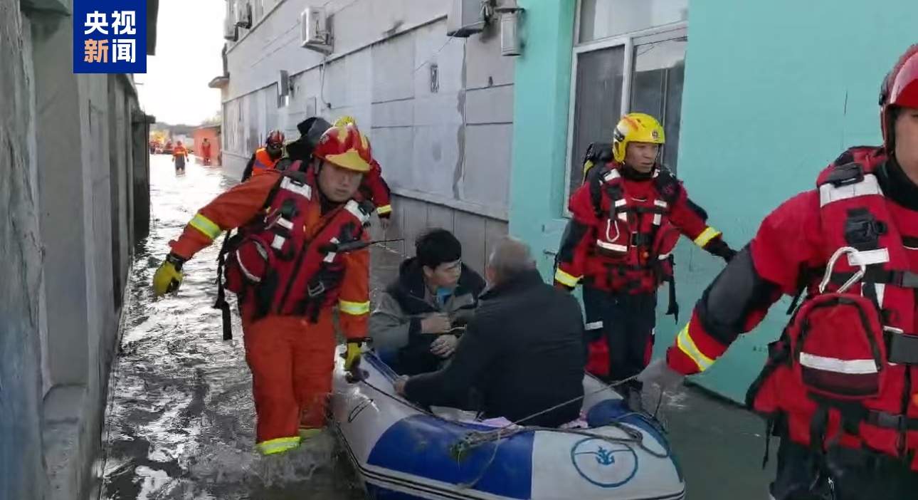 辽宁沿海部分城市突发海水倒灌 后续处置工作正有序进行