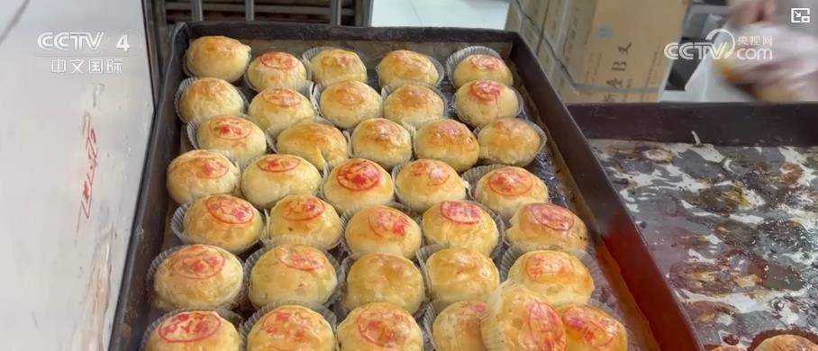 各地多彩活动庆中秋：同赏中秋月 同圆家国情