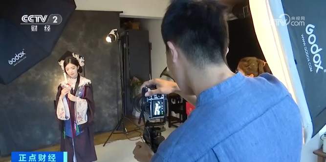 搜索量超565万次 近200亿元大市场！又一股中国风吹到海外