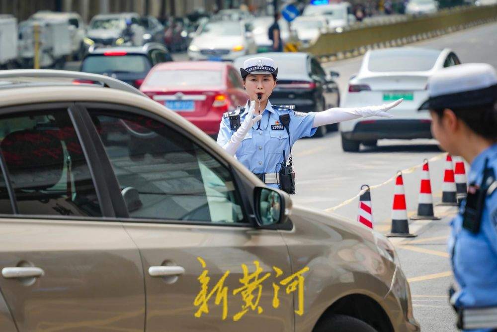 减速、禁鸣！济南交警考点旁设“静音屏障”