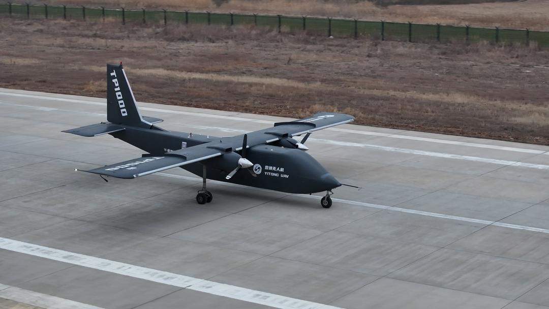 烟台造！国内首款载重1吨级大型无人运输机成功首飞