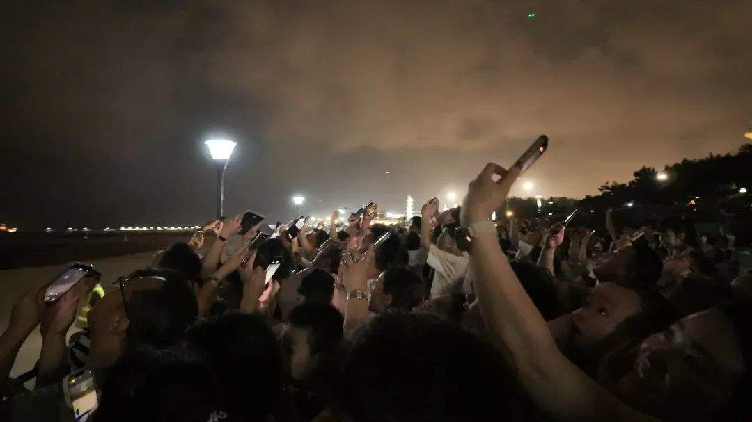 一箭十一星！捷龙三号遥六运载火箭在山东日照近海海域成功发射