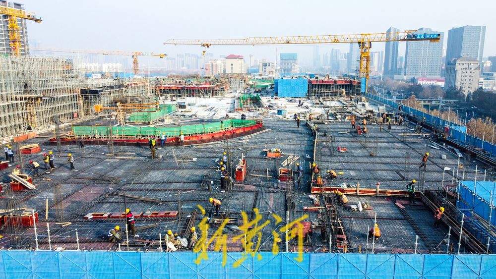 济南西城新商业综合体初具规模  二期商街主体已建成