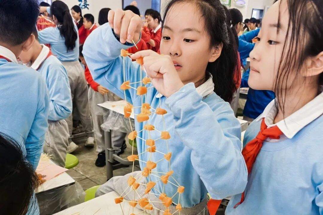 第五届科技节收官！开元校园秒变“科技乐园”