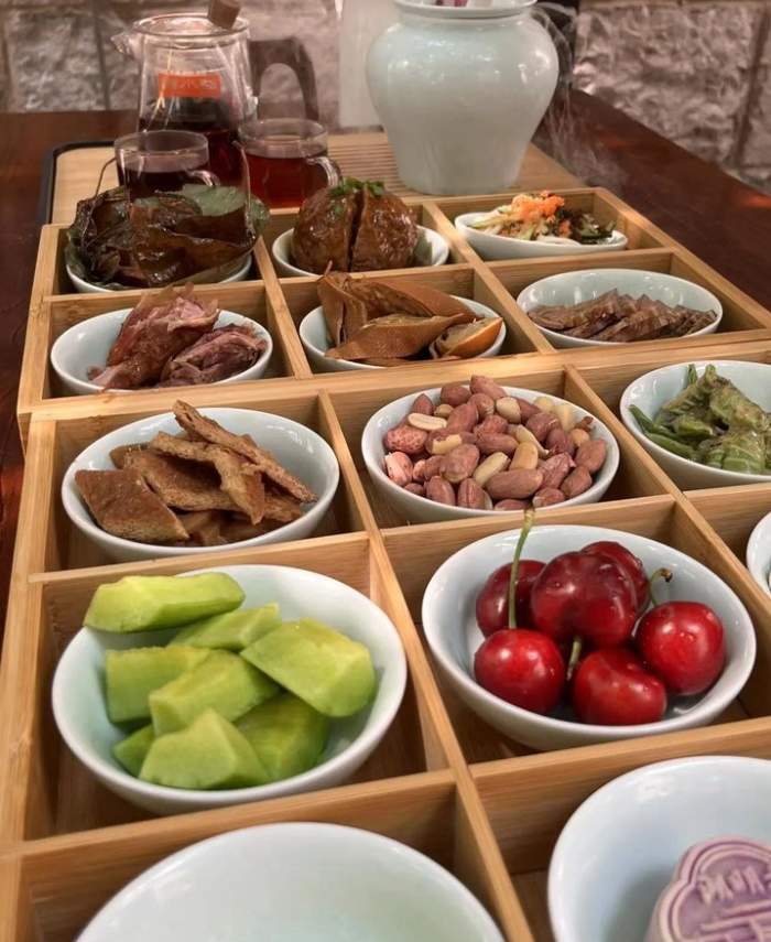 T恤、冰淇淋、披萨……济南把子肉业态“上新”,创意产品火出圈