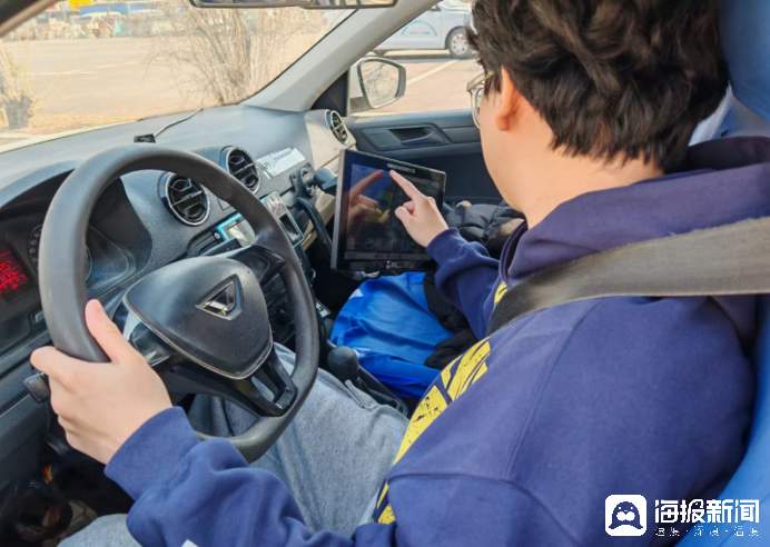 自动挡学车热度上升:拿本快 考试相对简单