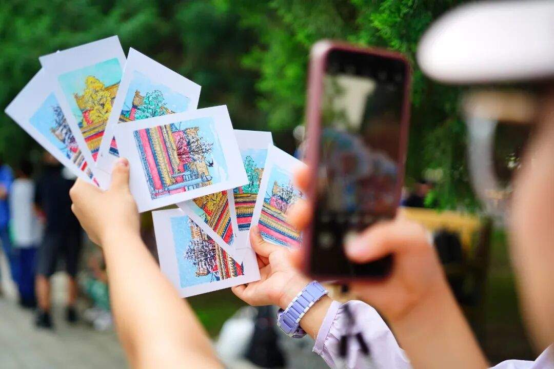“0人空手出去!”书市为何这么火?