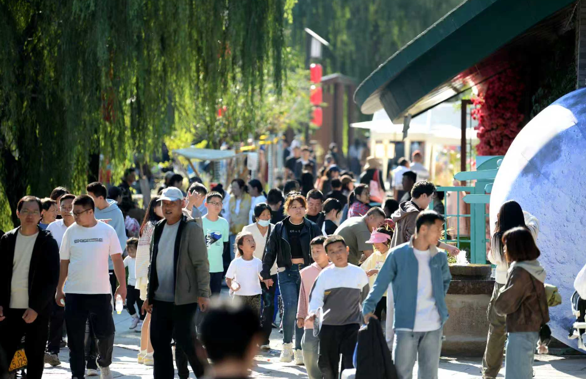 融媒·先锋|从“单打独斗”到“整体作战”,雪野有了新思路——乡村振兴用上“球队战术”