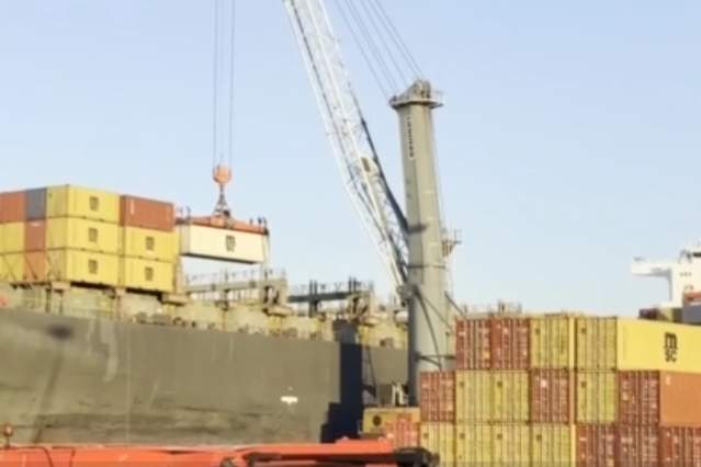 中东局势迫使船舶改道好望角 南非称已准备好提供支持