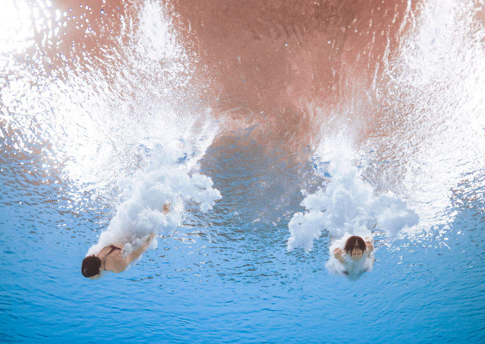 全运会跳水比赛：女双10米台上海摘金 男双3米板广东夺冠