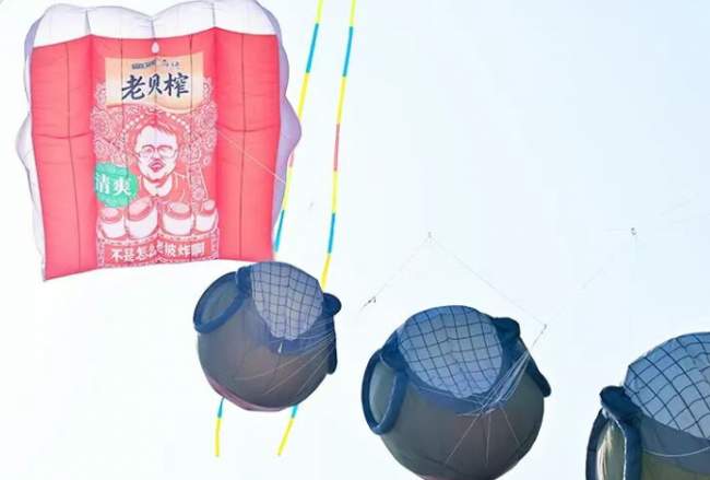 你有梗我有榨菜，乌江榨菜×《暗区突围》打造跨界新品“老贝榨”