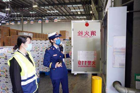 新华全媒+｜我在岗，请放心！——记春节坚守岗位的一线劳动者