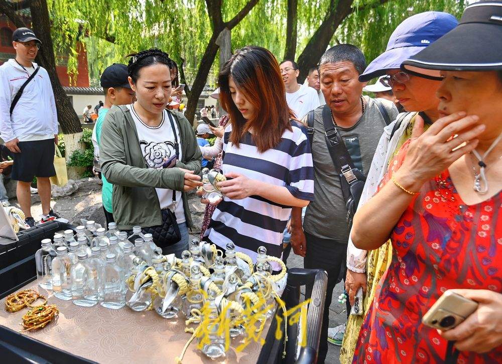一年四季 泉在济南丨茶香氤氲处 岁月静好时，济南邀您赏泉品茗