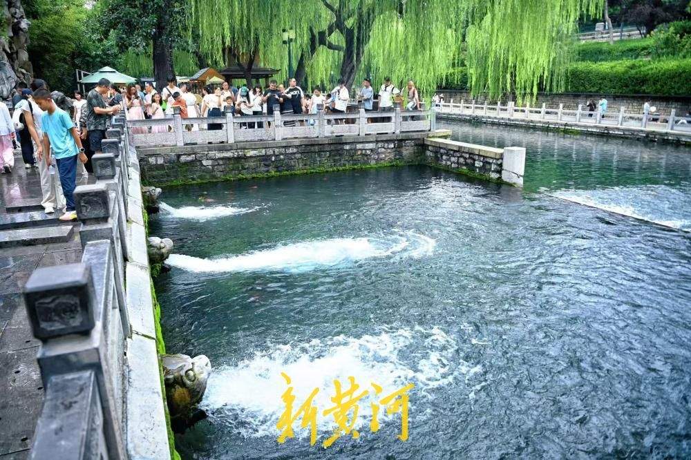 济南黑虎泉地下水位时隔211天再破30米大关