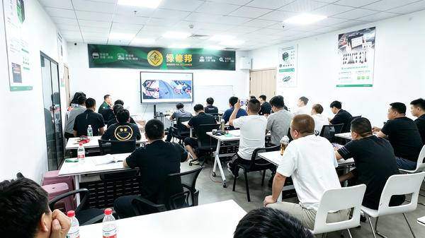 想学新能源三电维修，新能源汽车维修技术培训哪里好？