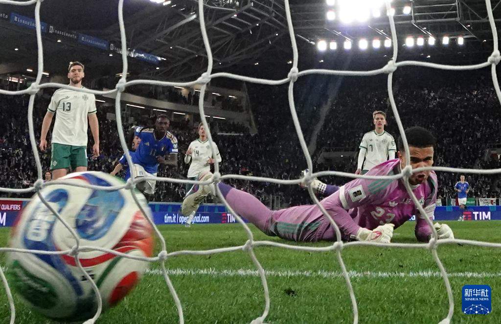 足球——世预赛附加赛：意大利胜北爱尔兰