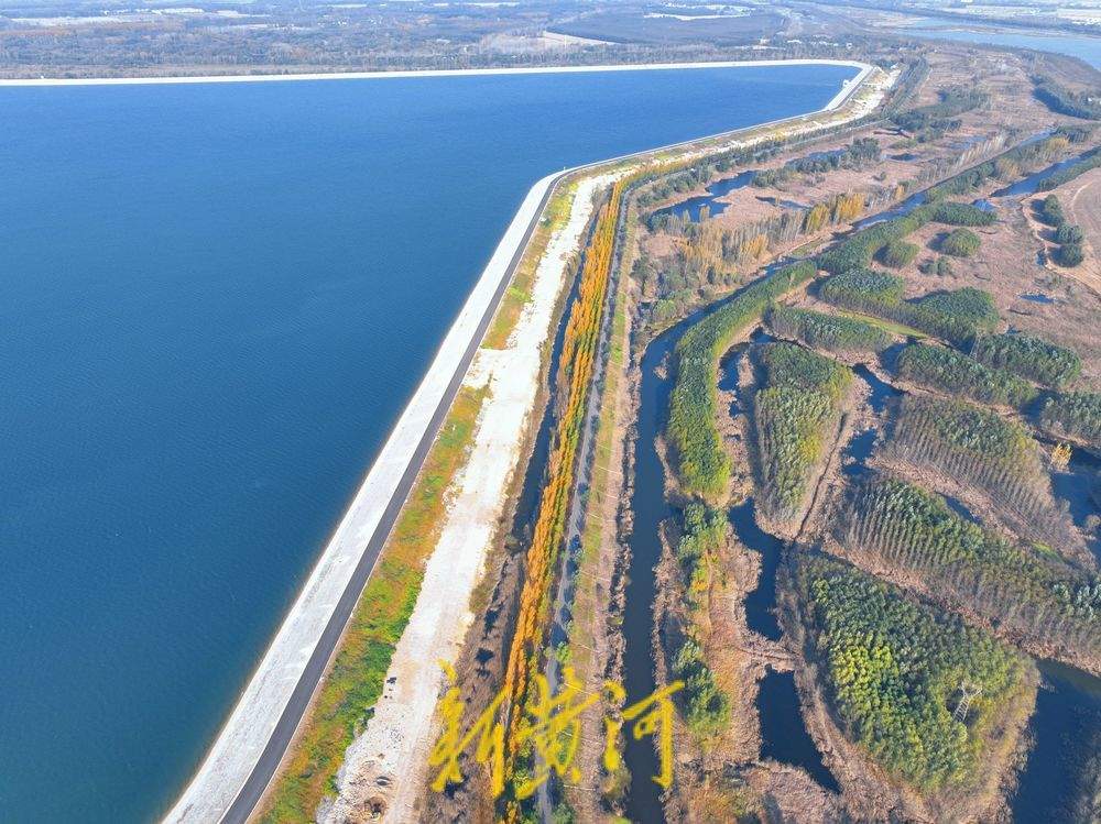 一年四季 泉在济南丨秋日的玉清湖 水天一色醉游人