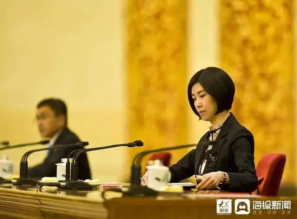 “首席翻译”张璐，有新职务！济南姑娘！