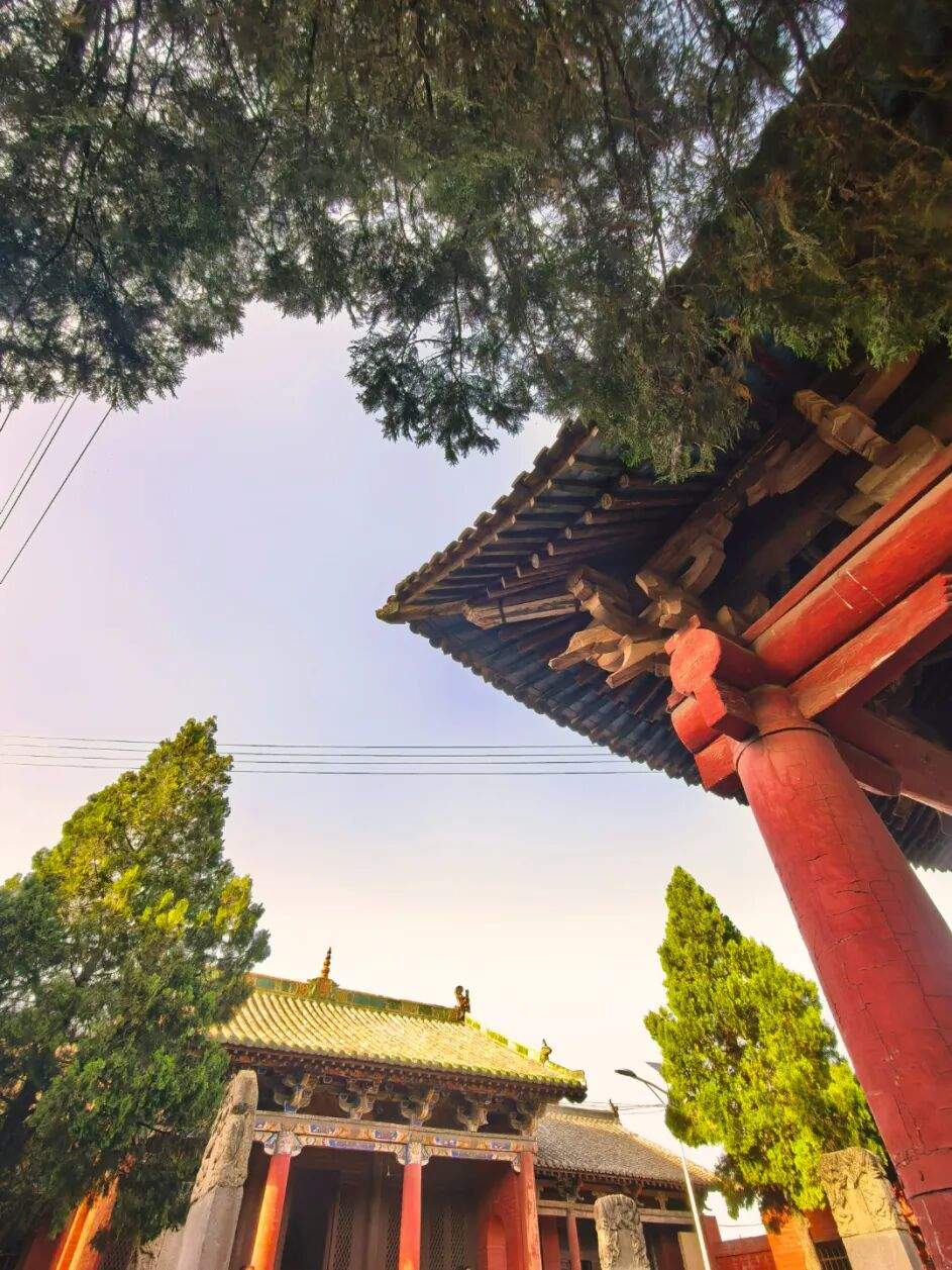 【何以中国·屋檐上的文脉】屋檐藏文脉 古台续新声