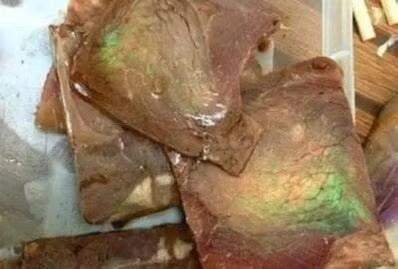 牛肉出现“彩虹”是否正常？