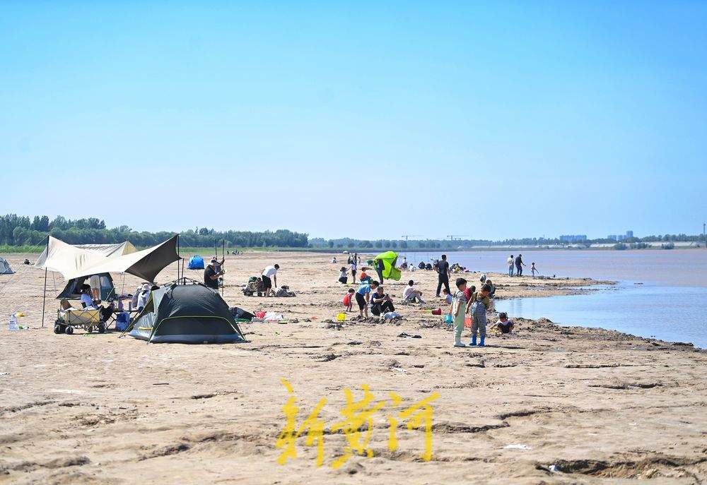 泉城迅速升温  市民黄河岸边度过休闲周末