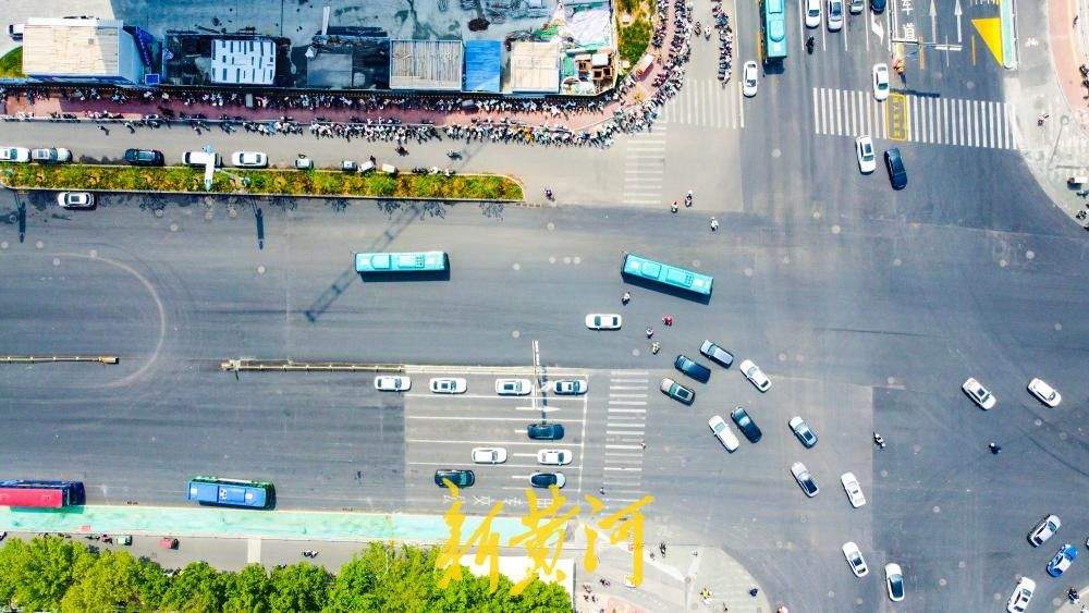 济南地铁4号线营市街站附近，平坦道路“丝滑”回归