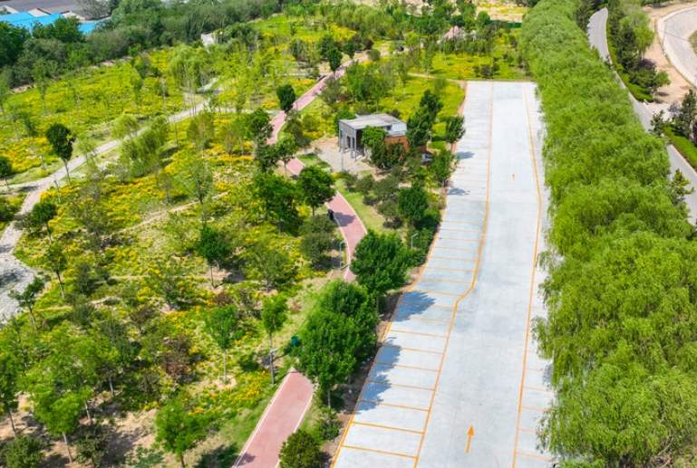 百里黄河风景区新增150个停车位 缓解旅游高峰停车难