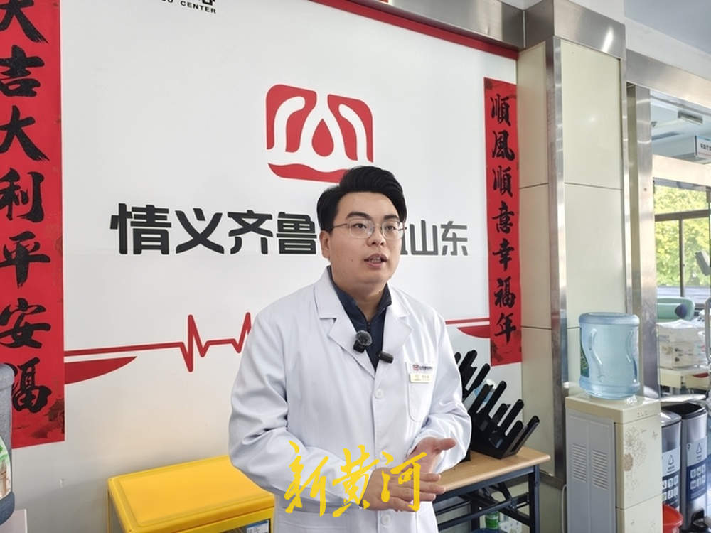 湖北一男子在济完成第312次无偿成分献血，19年来捐献血小板累计达10万毫升，“每年捐献24次，能帮到40个患者”