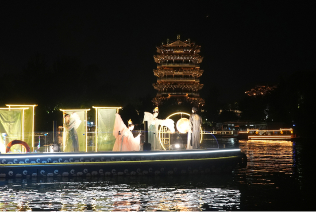 “遇见明湖·画船演艺”全新升级与济南的美好夜晚不期而遇