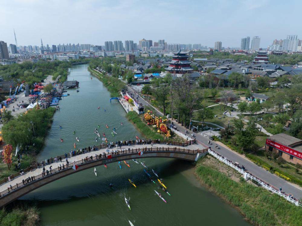时政微观察丨文以载道 以文化人