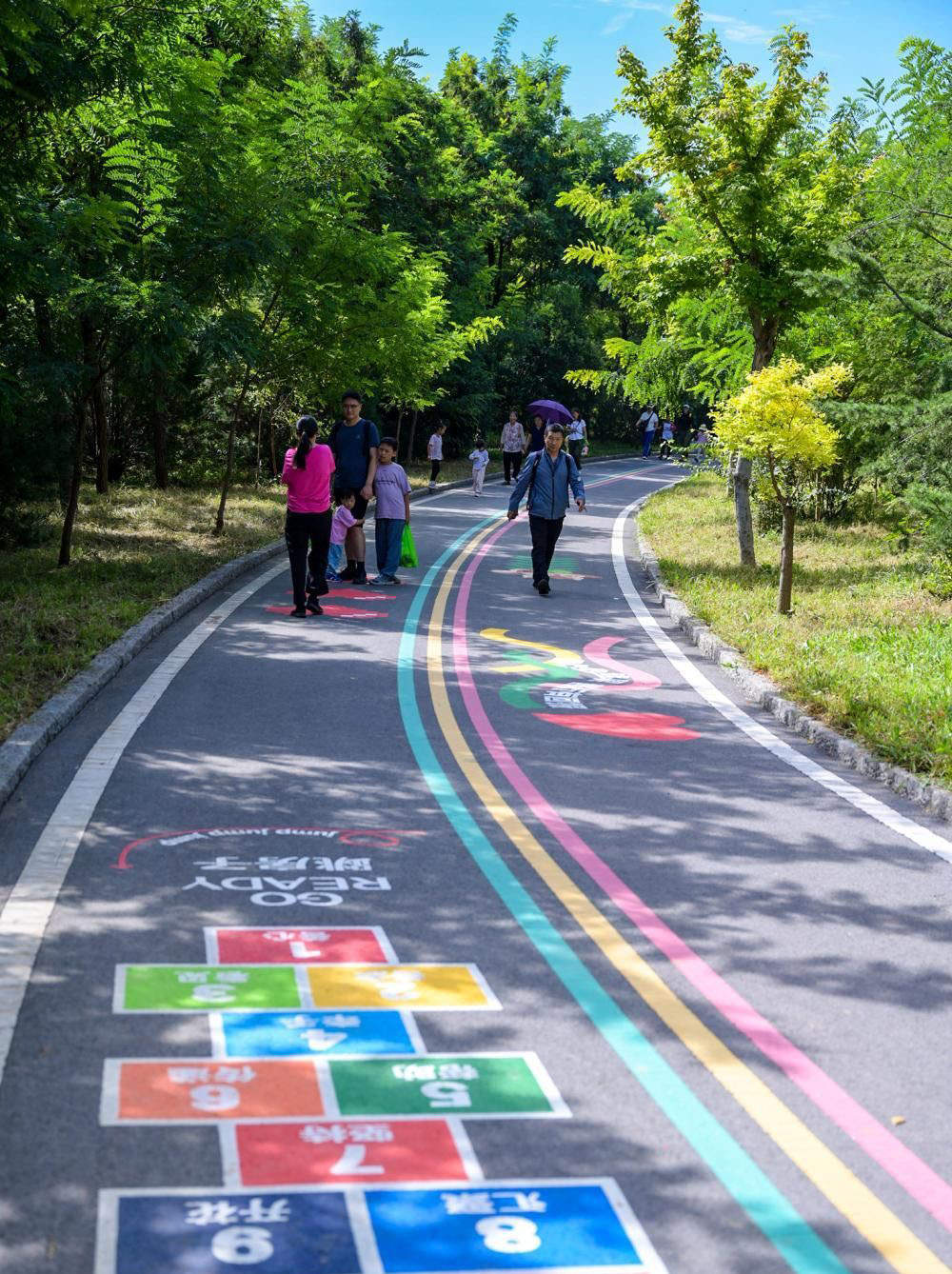 慈善元素融入山色，济南佛慧山公园慈善文化绿道全面建成