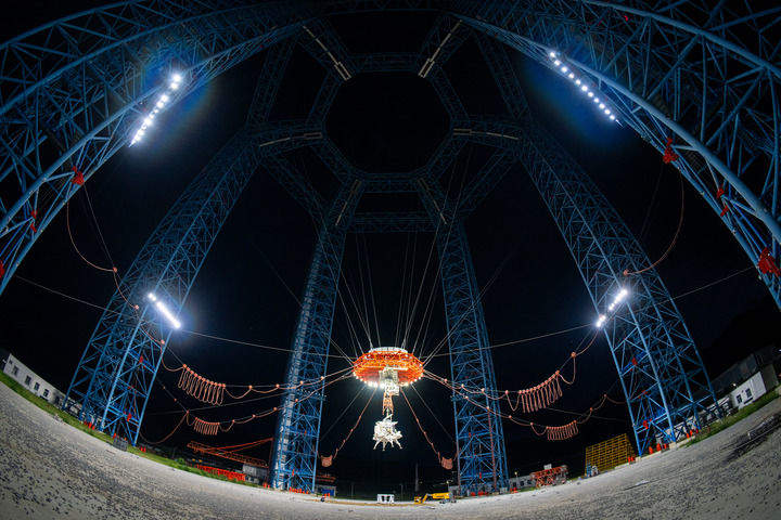 我国首次完成载人月球探测任务揽月月面着陆器着陆起飞综合验证试验