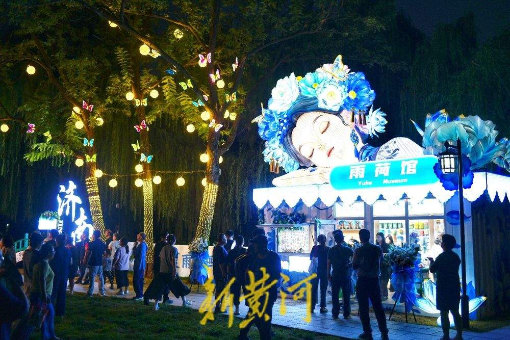 一年四季 泉在济南丨期待已久的“雨荷馆”，惊艳亮相济南大明湖西岸