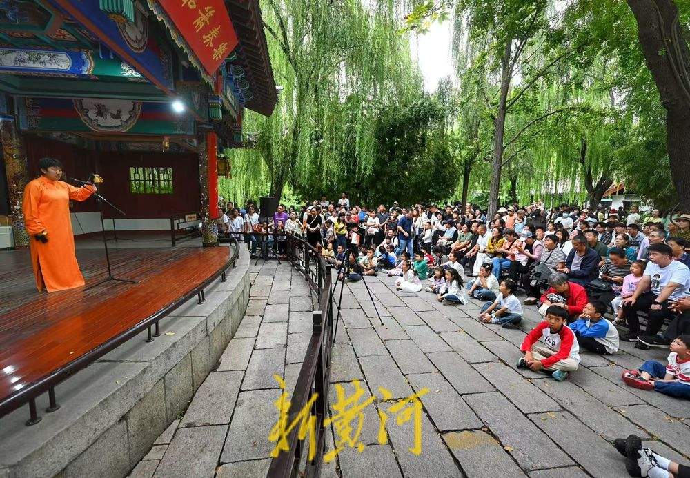 国庆首日,山东200家景区共纳客317.6万人次