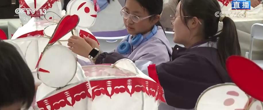 “活”起来、“动”起来、“立”起来 多彩春假趣味多孩子们乐在其中