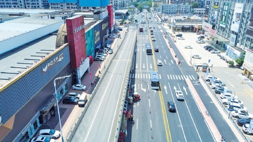 生产路提升改造初具规模，双向六车道使通行更顺畅