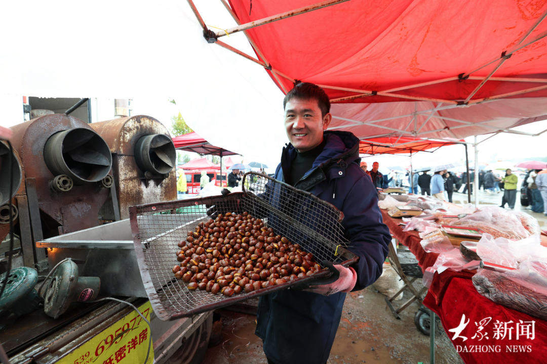 煎包、饺子、糖葫芦……山东“网红”大集到底有多好吃？