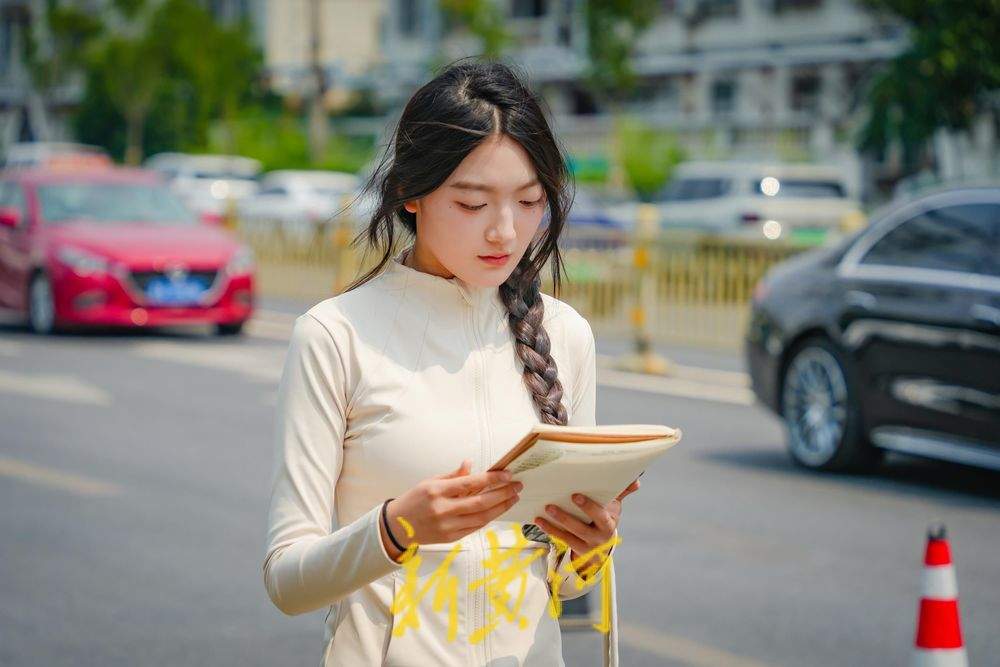 高考进入第二天：烈日灼烧，济南考生“沉着”应考