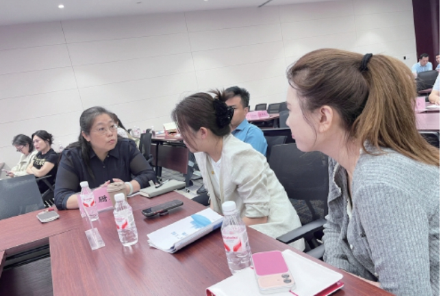 民企喊缺人、技术弱 高校盼就业、愁转化——校企之间这层“窗户纸”怎么破？