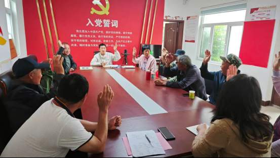 融媒·先锋丨青山不负人，人亦不负青山 一个“青春支部”的群山回响