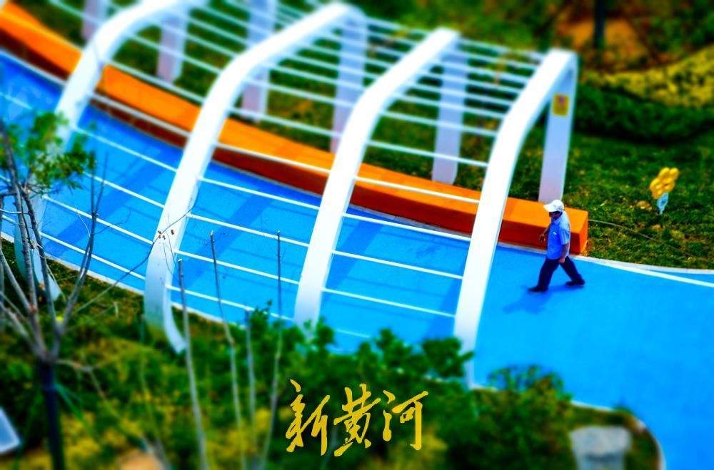 医院旧址“变身”社区公园 与济南大明湖隔河相望