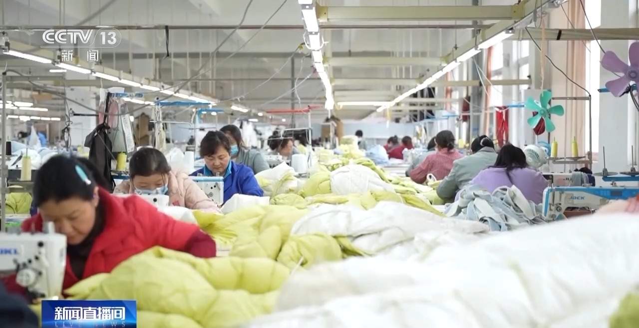 男子穿破损羽绒服引发过敏性肺炎 医生提醒这样预防是关键