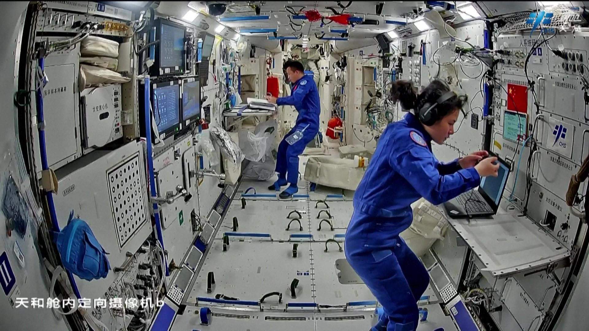 昊龙货运航天飞机和轻舟货运飞船将入列 2025年中国航天还有哪些惊喜？