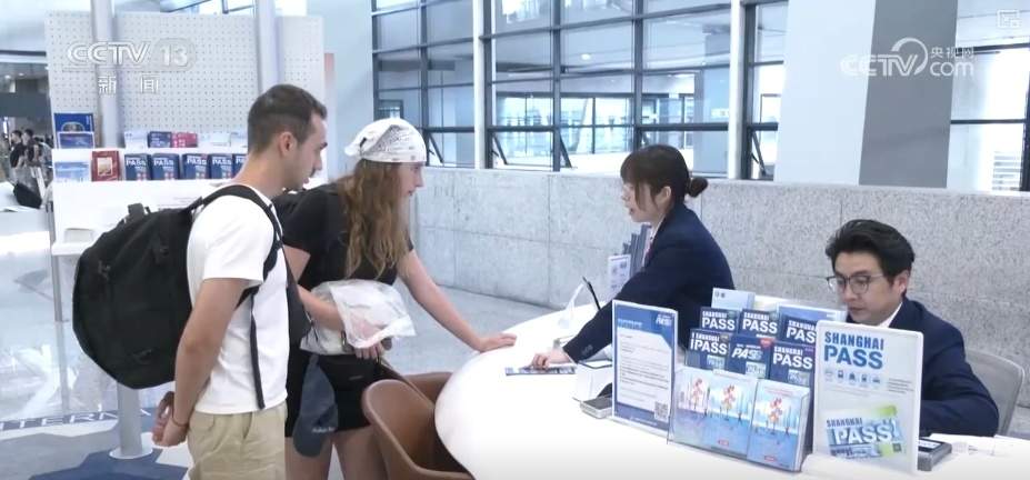 民航国际客运市场需求高涨 外籍游客“打飞的”畅享“China travel”更便捷