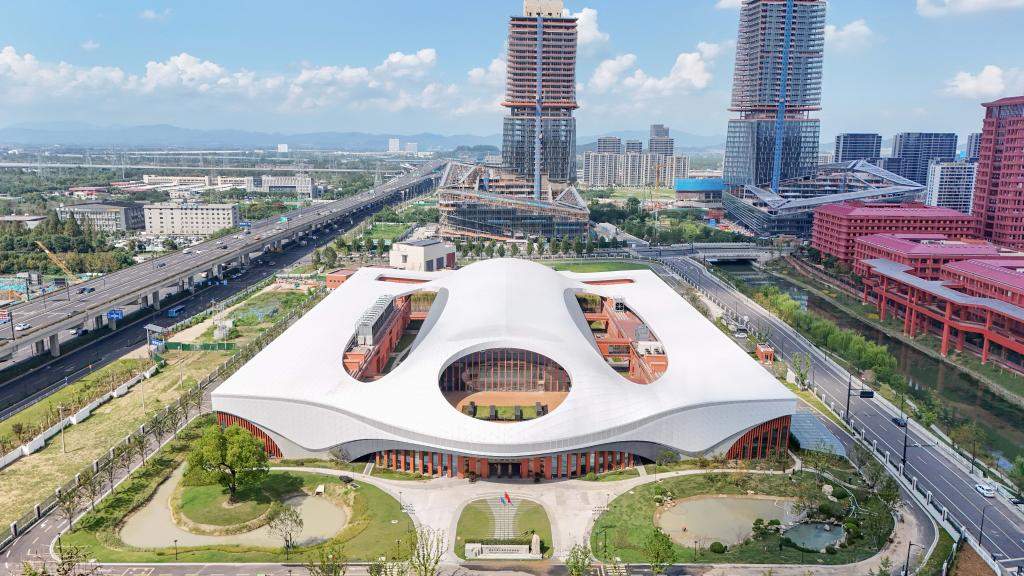 世界最大！我国超重力实验装置启动核心设备