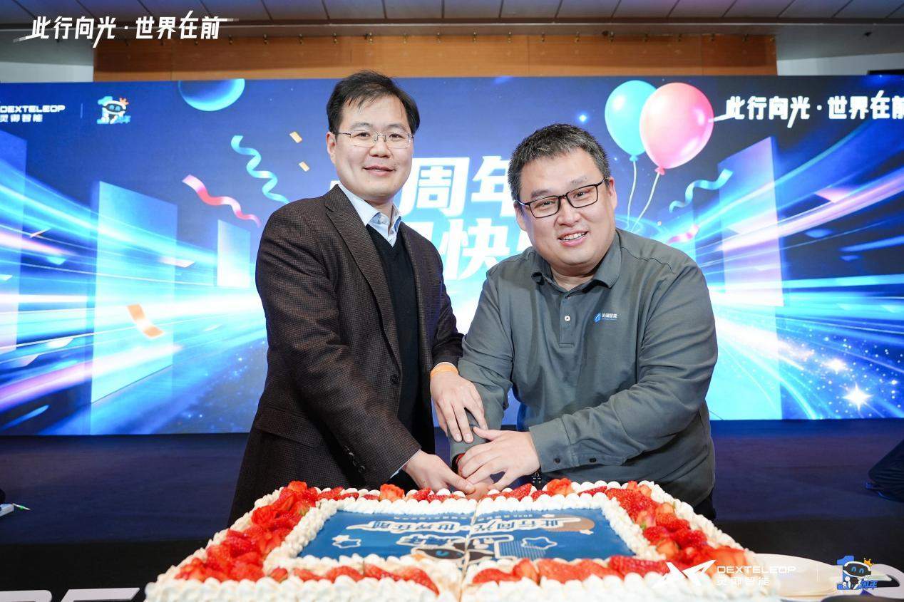 清华系团队一年获三轮融资，灵御智能相识20年班底跑通落地