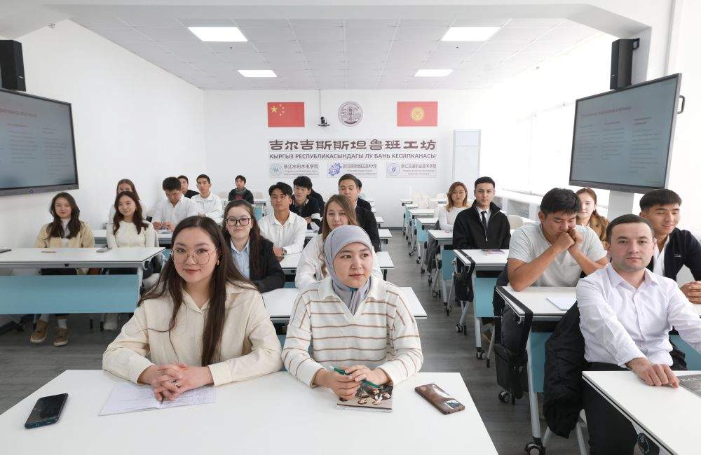 心相近｜“当好友谊使者和合作桥梁”——中国中亚共筑友好合作的青春纽带