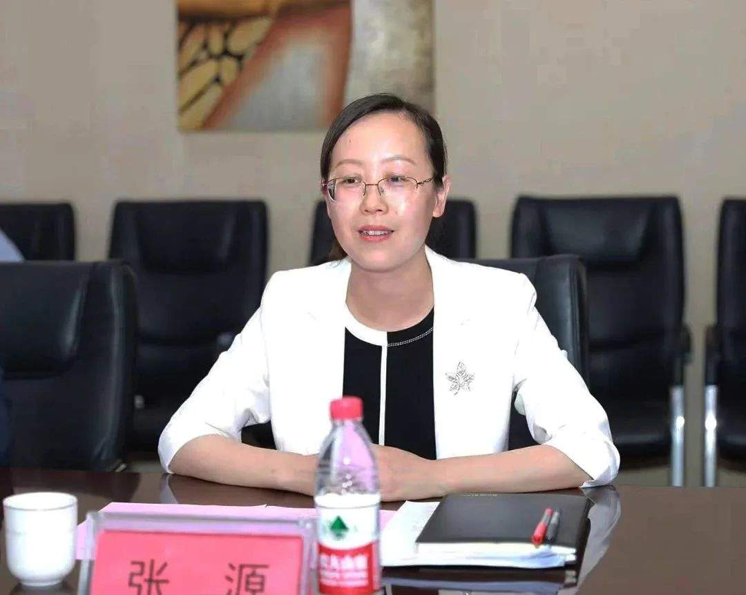 张源履新市中区委常委、宣传部部长、教育工委书记